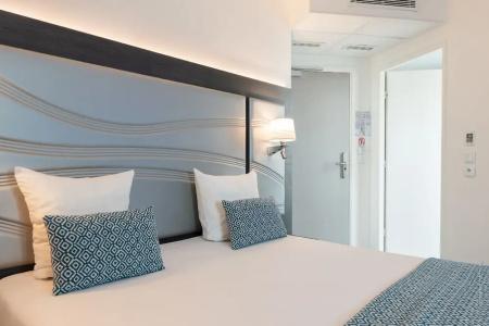 Hôtel Versailles Chantiers - 83