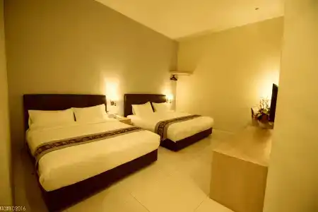 De Elements Business Kl - 4