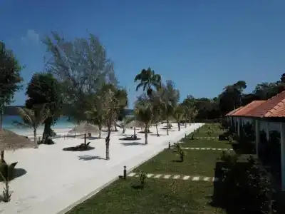 Saracen Bay Resort - 55