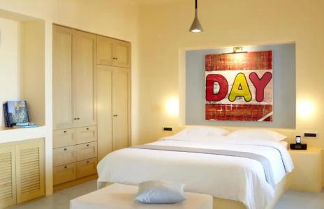 Voreina Gallery Suites - 74