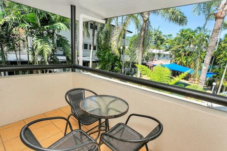 Cairns Reef Apartments & - 53