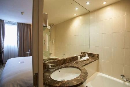 Best Western Plus Paris Roissy - 10