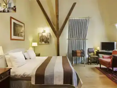 Martin's Relais - 2