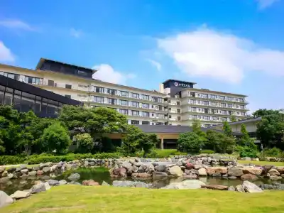 Yamashiro Onsen Miyabi no Yado Kaga Hyakumangoku - 9