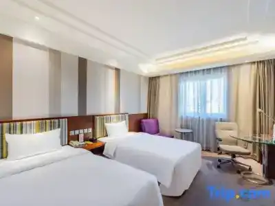 Grand Skylight Catic - 63