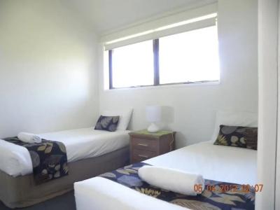 Glen Eden Beach - 35