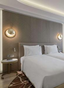 Radisson Blu Park Athens - 6