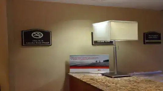 Holiday Inn Express & Suites, An Ihg - 6