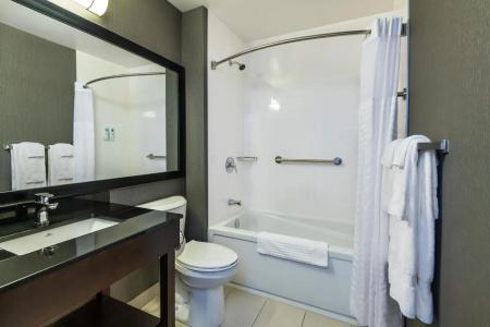 Comfort Inn - 8