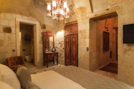 Solo Cave Suites - 6