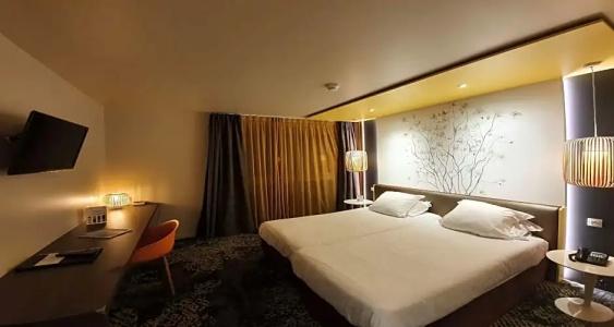 Best Western Aquakub - 70
