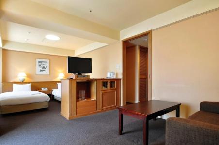 Lifort Sapporo - 3