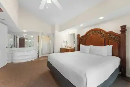 Grand Crowne by Capital Vacations - 151