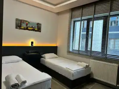 Grand Fm - 1