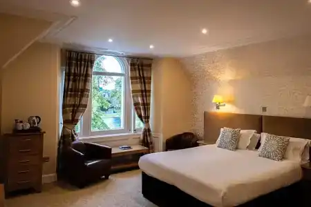 Glen Mhor - 53