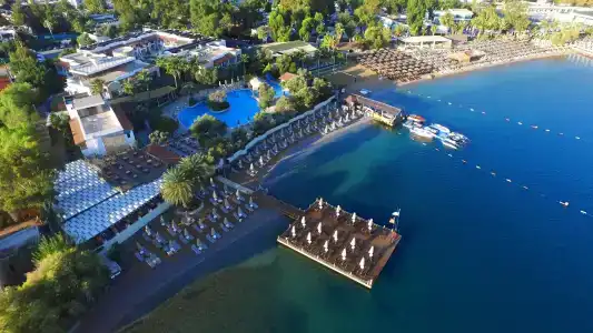 Izer Beach Club - 11