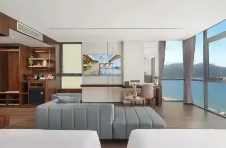 Le Hoang Beach Danang - 181