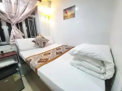 Shanghai HK - 17