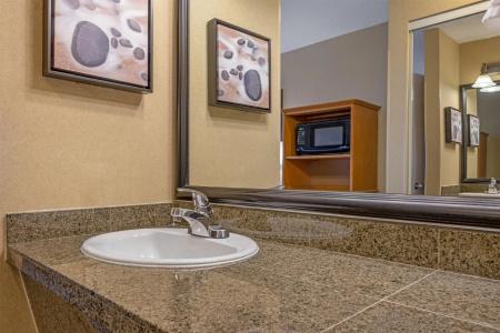 Best Western Plus Ocean View - 9