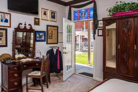 Woodrow House - 30