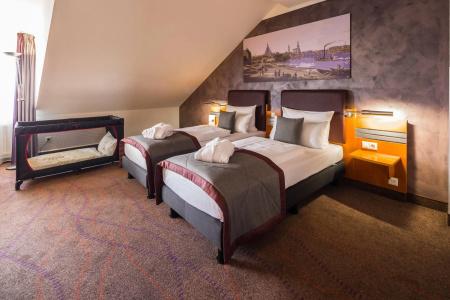Ramada by Wyndham Dresden - 31