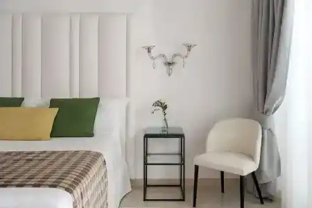 Eden Roc Suites - 345