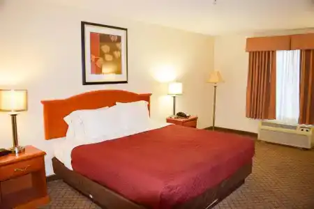 Home Inn & Suites - 2