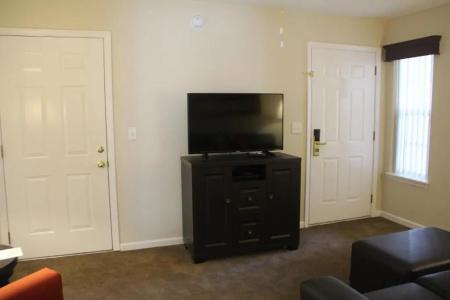 Grand Crowne by Capital Vacations - 208