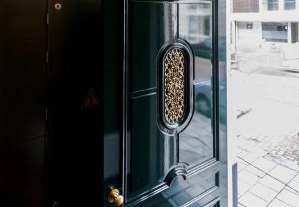 Golden Mansion - 6