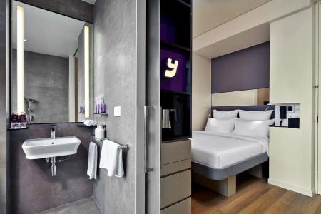 Yotel Singapore Orchard Road (Sg Clean, Staycation Approved) - 8
