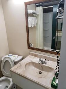 Select Inn - 33