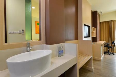 iCheck Inn Silom - 10