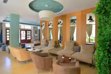 Sandy Beach Resort - 2