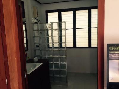 Ruen Thai Rim Haad - 71
