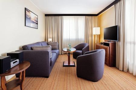 Courtyard by Marriott Toulouse Airport - 74