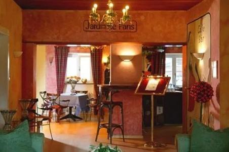 Das Waldhotel - 44