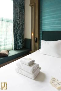 Manzo's Suites - 55