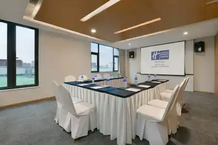 Holiday Inn Express Chengdu Huanhuaxi, An Ihg - 31