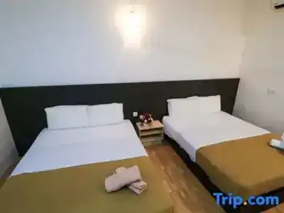 Hôtel Kyriad La Rochelle Centre Ville - 83