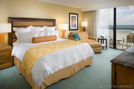 Fort Lauderdale Marriott Harbor Beach Resort & Spa - 2
