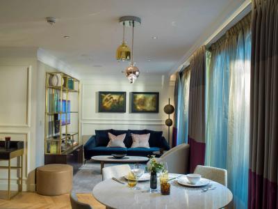 The Guardsman - Preferreds and Resorts - 5