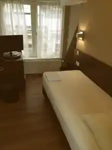 Damrak Inn - 0
