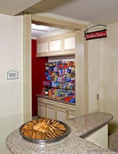 Hilton Garden Inn Austin North - 13