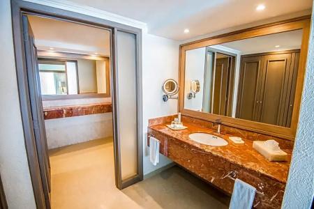 Wyndham Alltra Cancun All Inclusive Resort - 97