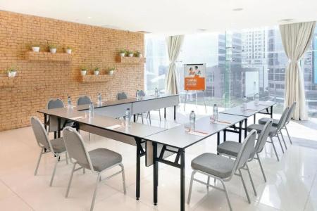 Harris Suites Fx Sudirman - 12