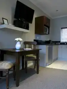 Merivale Manor - 19