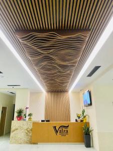 Valza Boutique - 1
