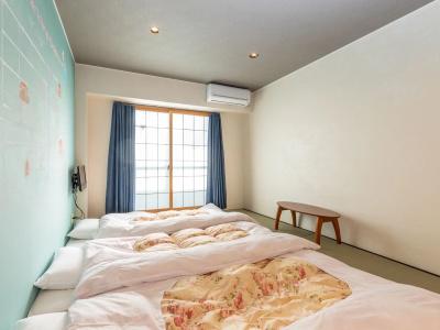 Oyo Ryokan Sparkling Dolphins Inn Kyoto - 25