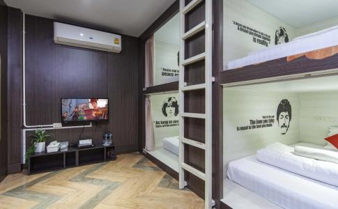 Sleep Walker Poshtel - 4