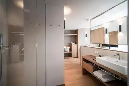 Be Place - 44
